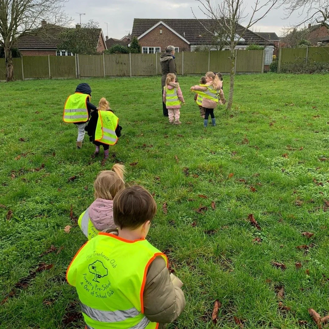Great Totham have been busy bird watching!🐦 They set up their bird feeders and the efforts paid off! The children were thrilled to spot many birds, including a pair of red kites and some pigeons. 

We&rsquo;re excited to continue watching for more a