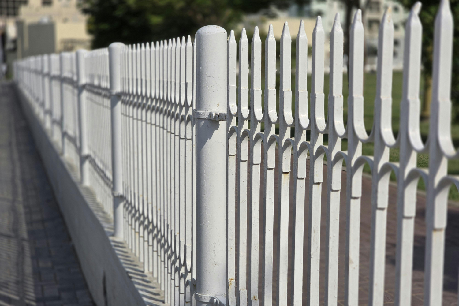 How Quality Craftsmanship Extends the Life of Your Fence