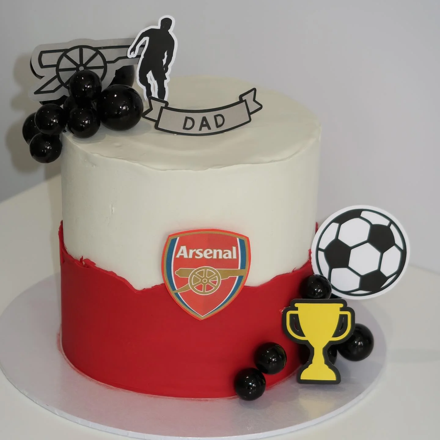 #customcakes #arsenal #football #essexcakes #witham #birthdaycake #personalised #cake