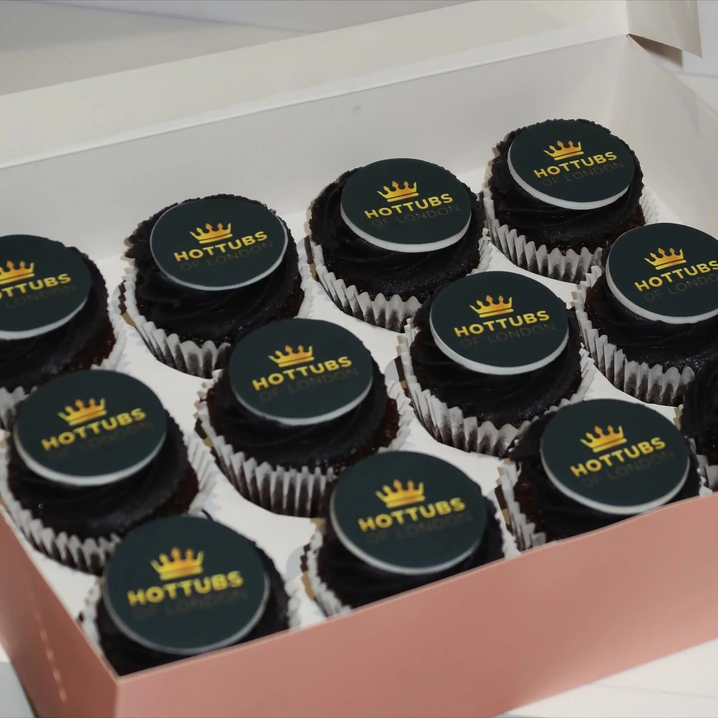 We also do corporate cakes with edible toppers, who knew logos could be so yummy #corporate #cakes #edible #logo #branded #catering #essex #cupcakes