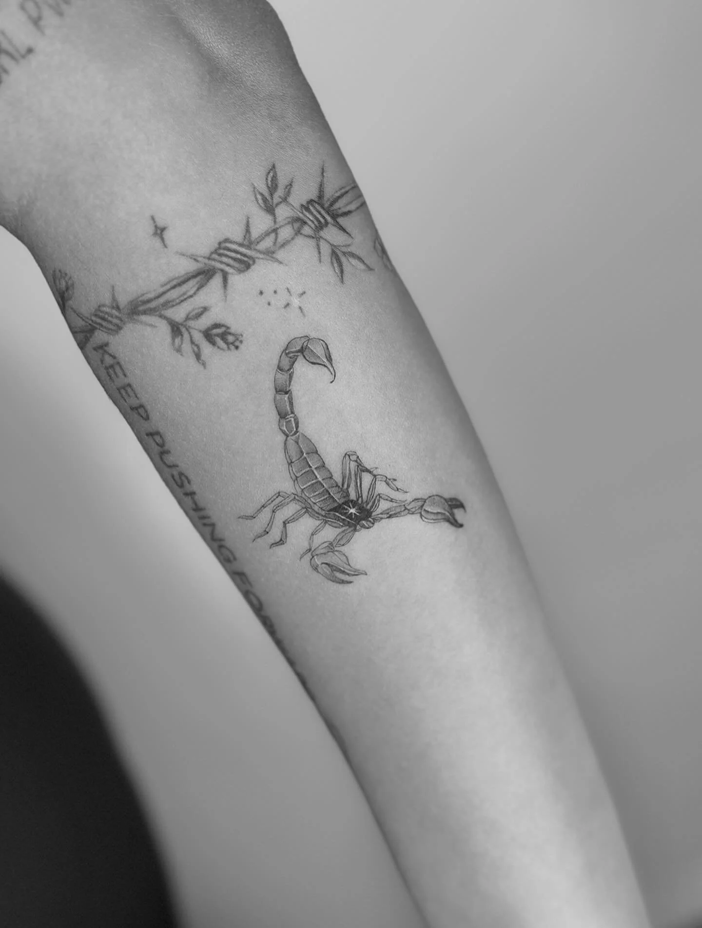 it&rsquo;s the best time of the year .. SCORPIO SZN. scorpianas tap in!! 💘🦂 nyc we&rsquo;re back baby and it feels damn good to be HOME. so happy to announce my new creative space will be at @boweryshowroom and my books are soft opening this week ?