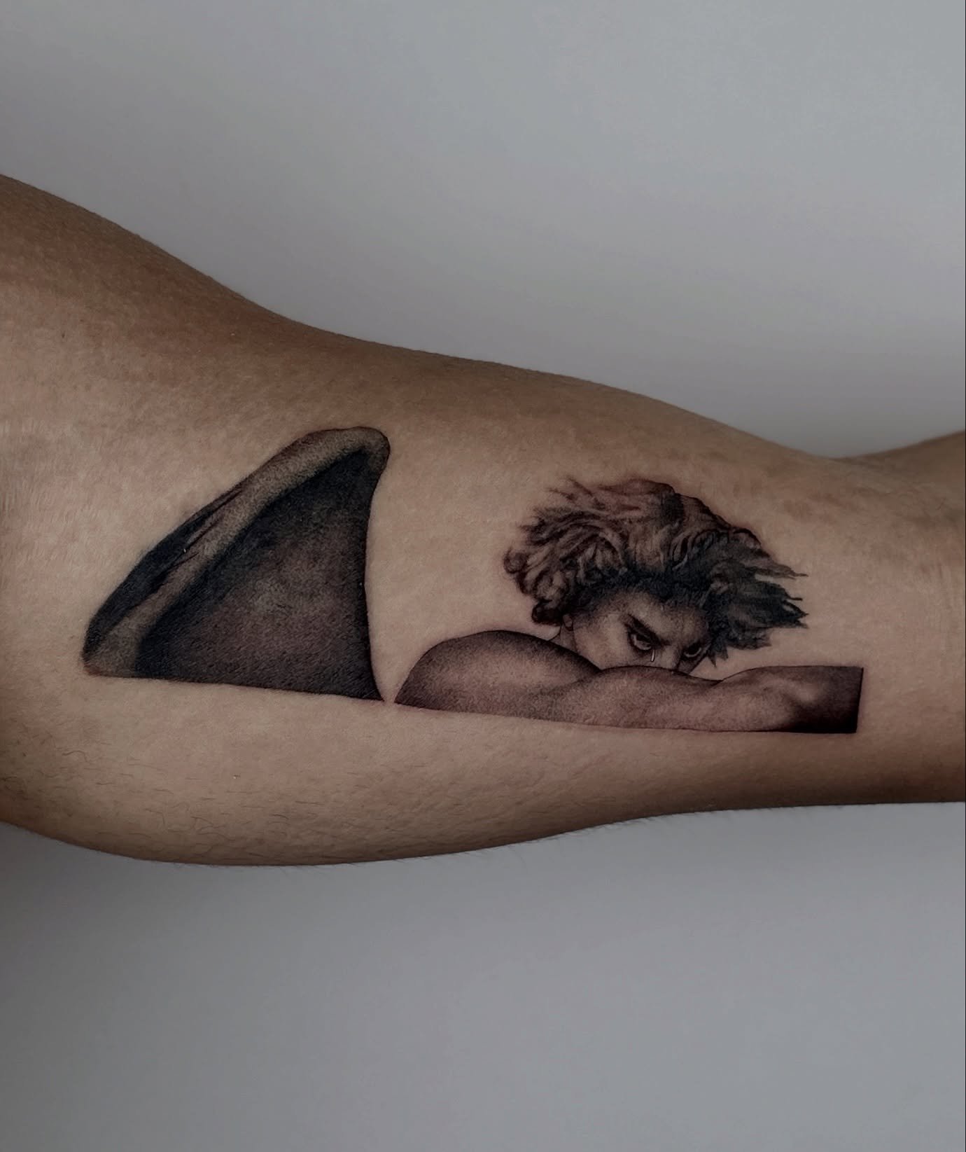 My interpretation of &ldquo;Fallen Angel&rdquo; by Alexandre Cabanel ✨

#microrealism #angeltattoo #art #nyctattooartist