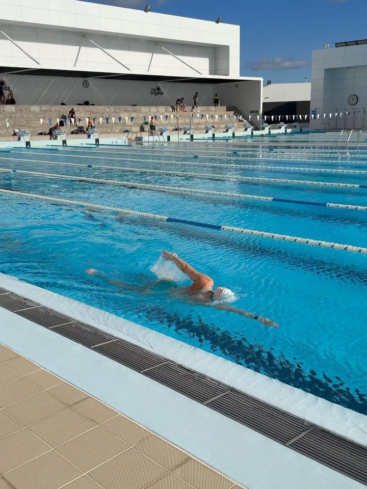 Learning to improve my swim for an Ironman 70.3 feels a lot like learning to fly 🛫

New skills, brain taxing drills and trusting the process. However learning new skills, inside or outside of aviation will improve your all round performance. 

Did y