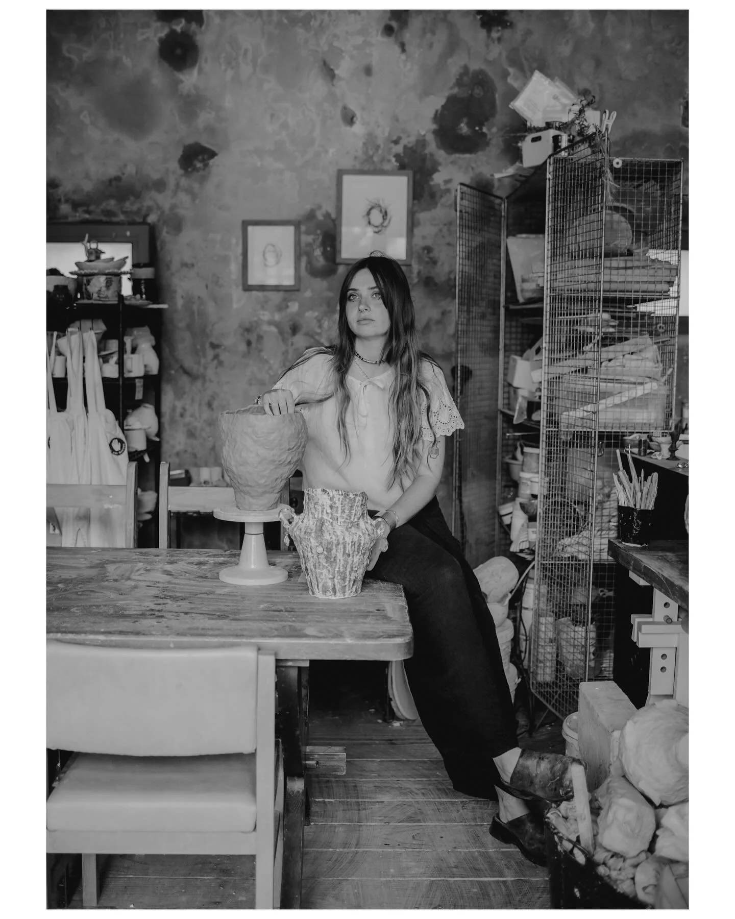 @folliepots invited me back into her beautiful studio yesterday to take a few updated portraits and show me her exhibition pots. It&rsquo;s so lovely to take portraits of local artists doing their thing. If anyone is local to Portsmouth, make sure yo