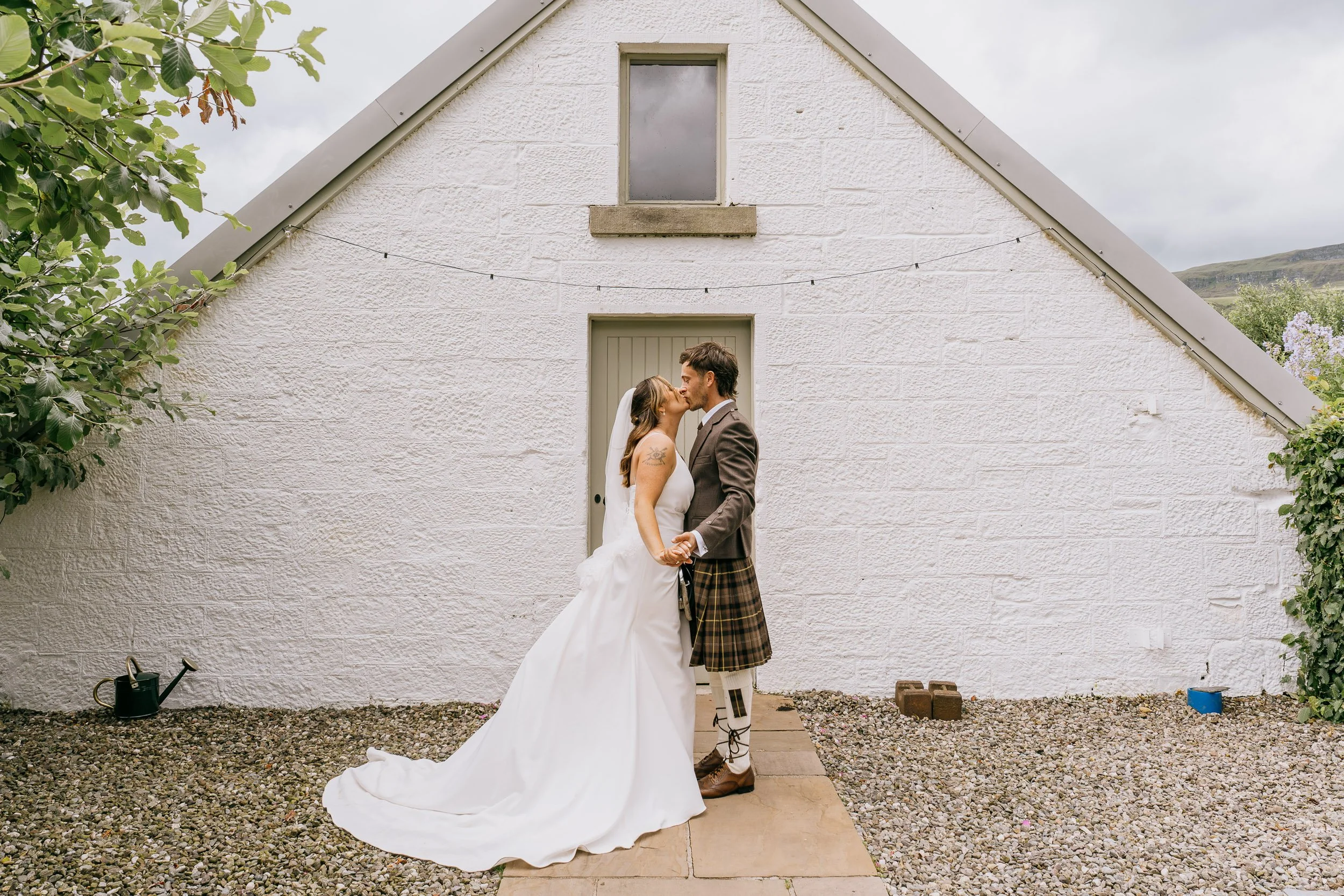 Amy and Josh Documentary Wedding-77.jpg