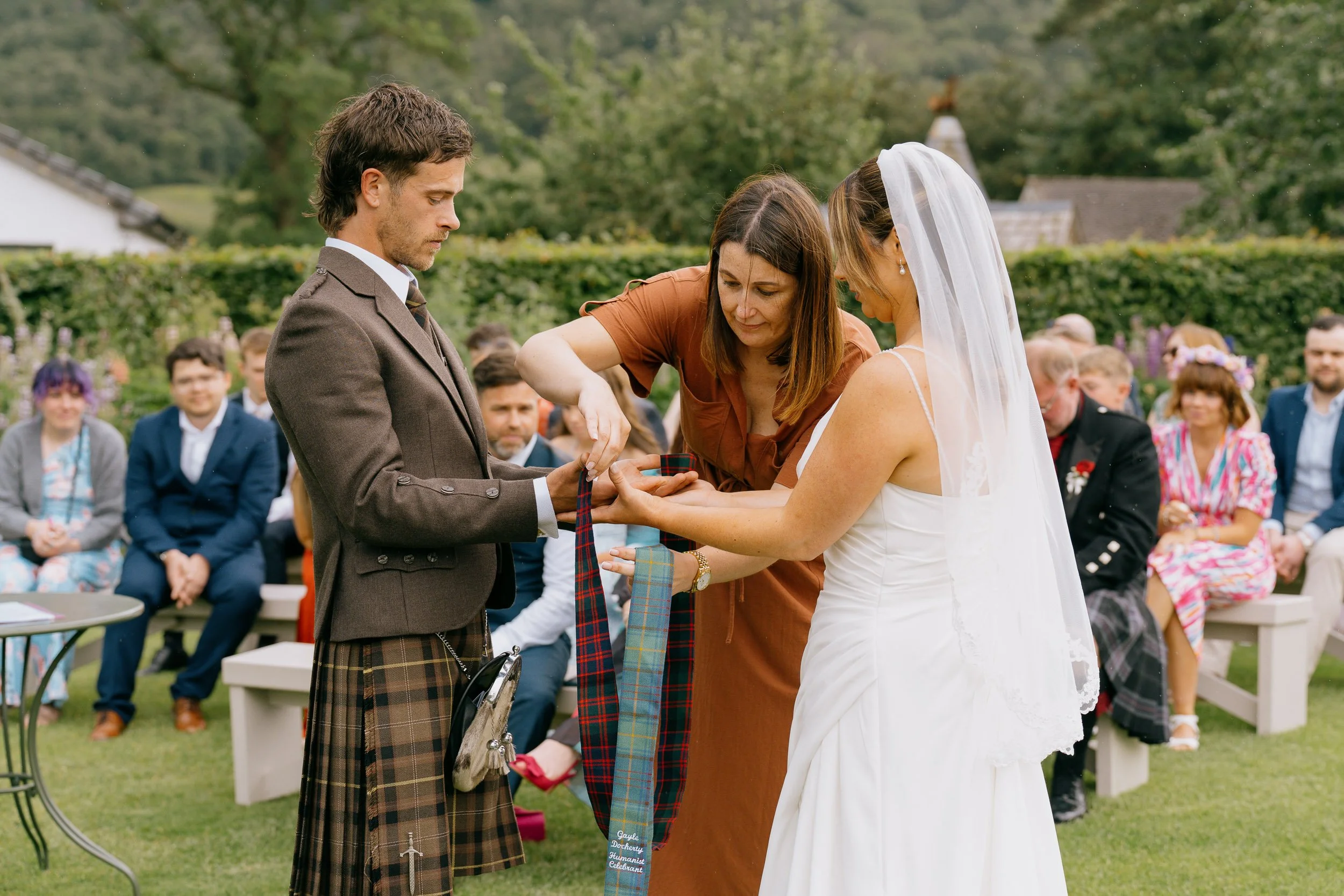 Amy and Josh Documentary Wedding-19.jpg