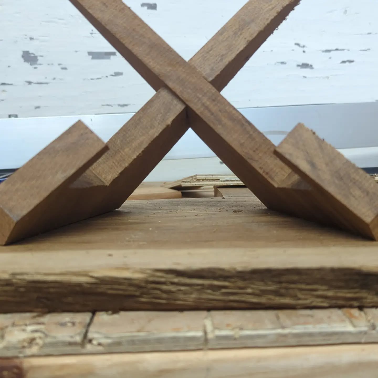 The before and after in one shot! 
The brown English oak plank underneath the newest item made (well in progress)! 
Slow progress as 12days straight and maybe the flu is keeping me in check 😂 
Ready for market this weekend regardless 😉

www.tebbtim