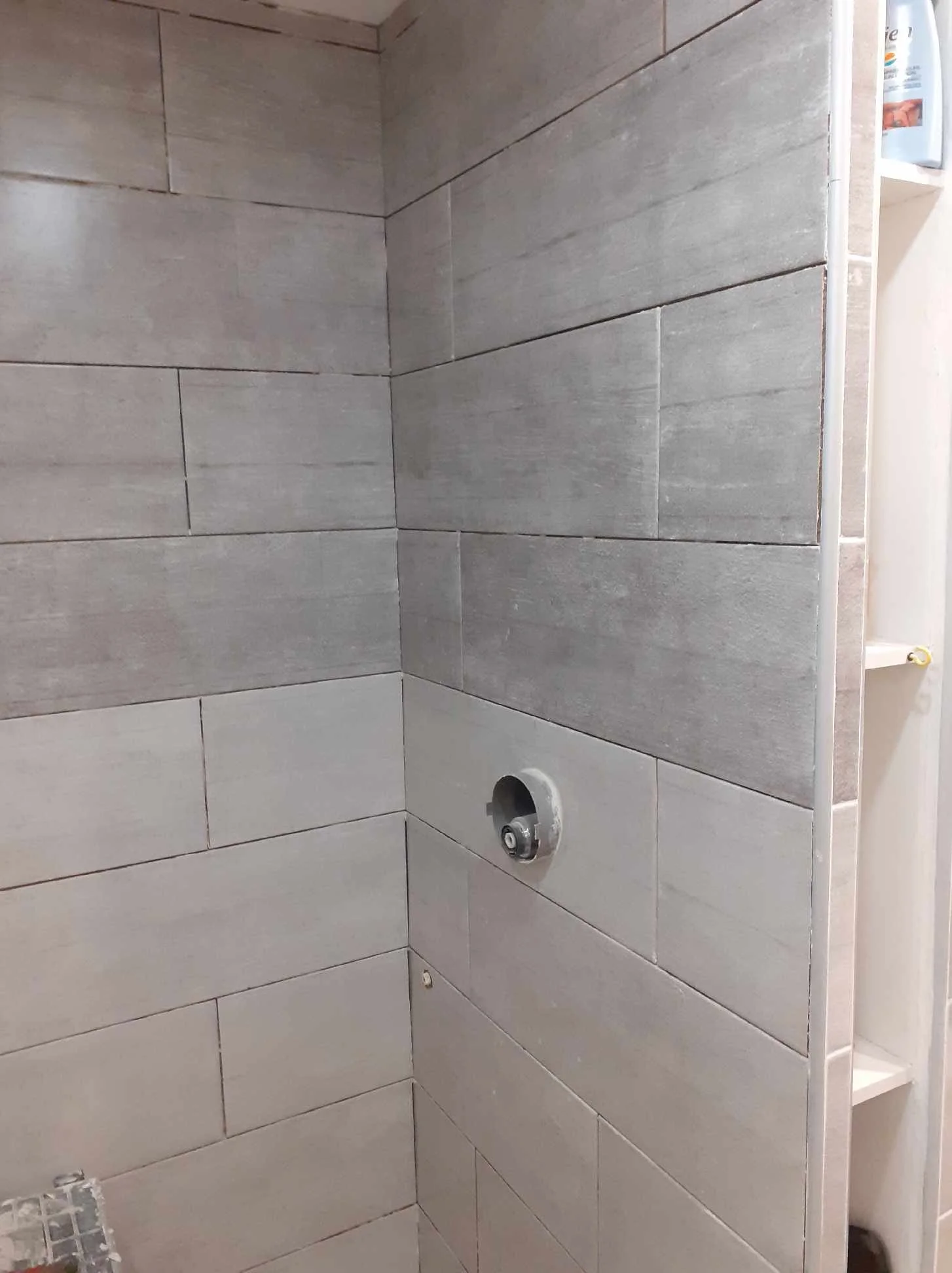 Chantier de plomberie à Lézignan-Corbières réalisé par Serge le Belge, artisan plombier (145).jpeg