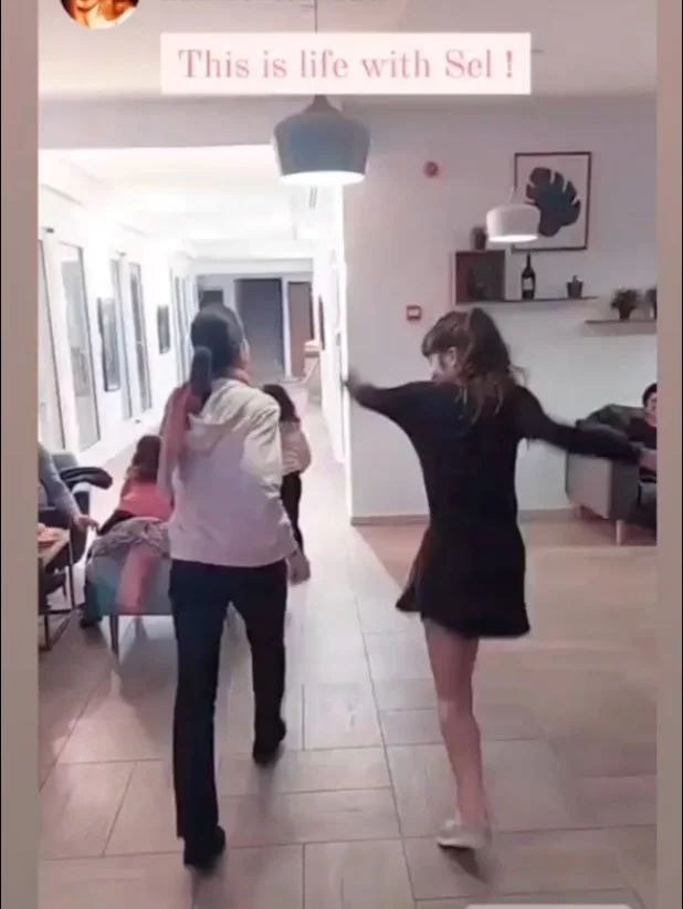 One of the BEST times with some of the BEST people in one of the BEST places! 😍
The result? Some of the BEST memories ever!
Finding liberation in the middle of lockdown 🥳, Because being FREE is always a choice.
#SexySpirituality #covid_19 #freedom 