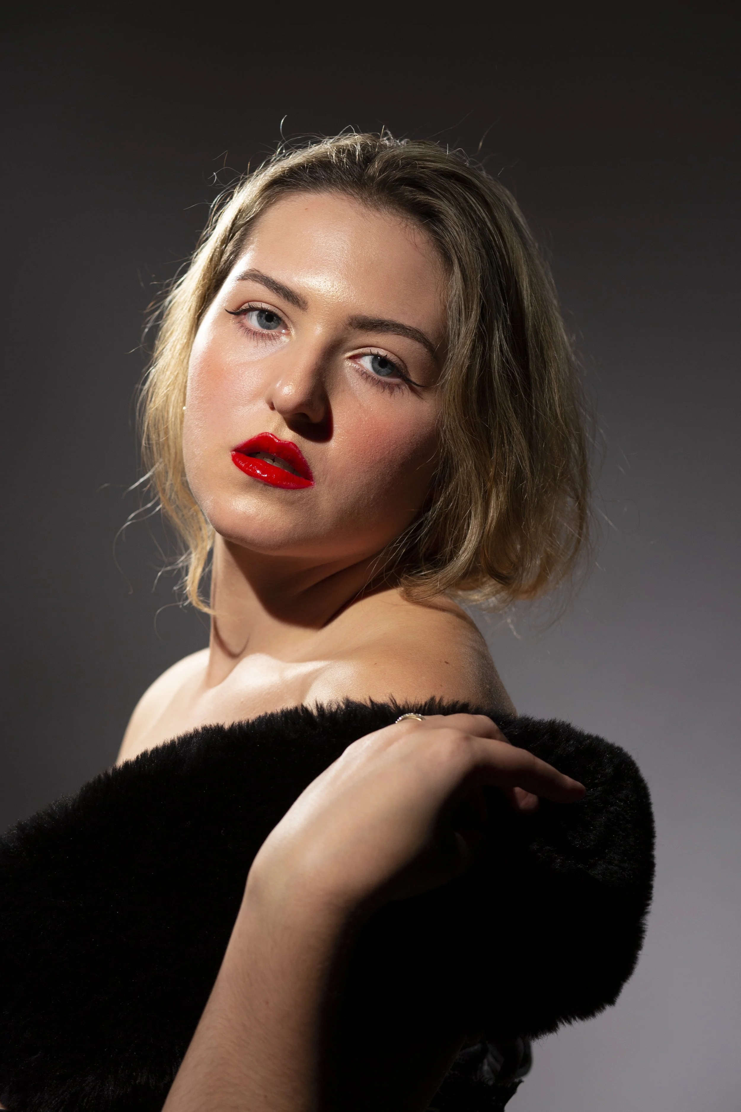 Hollywood lighting init0712.jpg