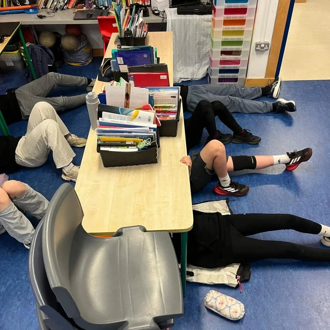 Michelangelo was an Italian artist. He painted the Sistine Chapel in the Vatican from 1508-1512. He had to lie on his back and paint the ceiling. 6th Class 2 lay on their backs, taped their paper under the desks and created their own pictures. Swipe 