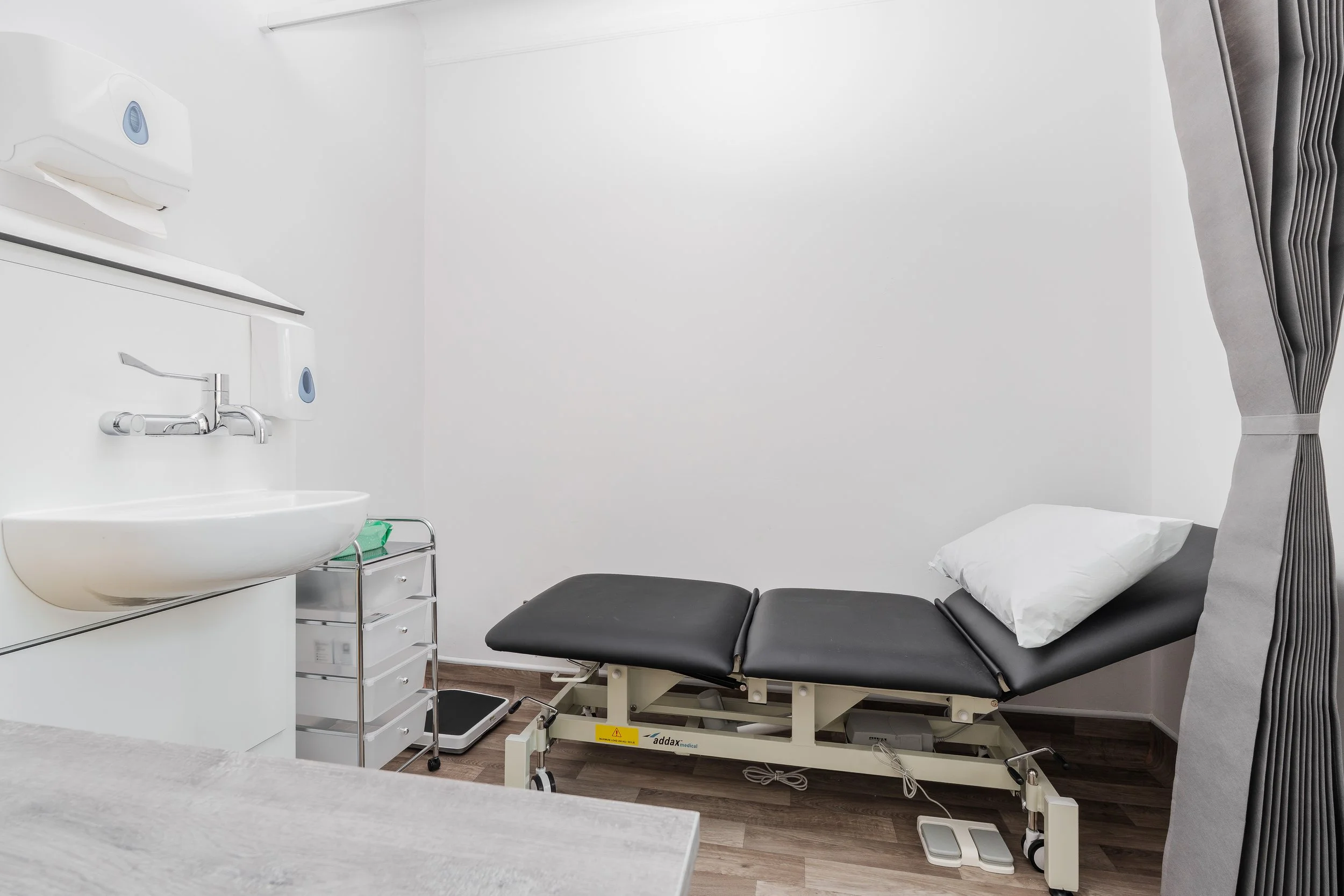 No9 the clinic rooms-5.jpg