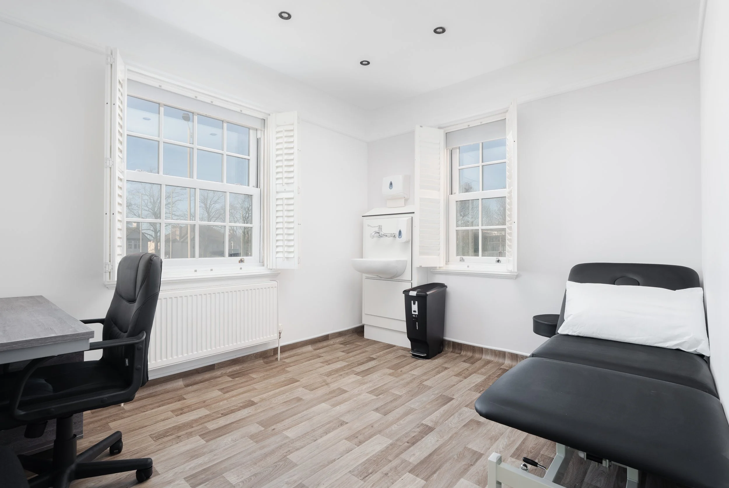 No9 the clinic rooms-28.jpg