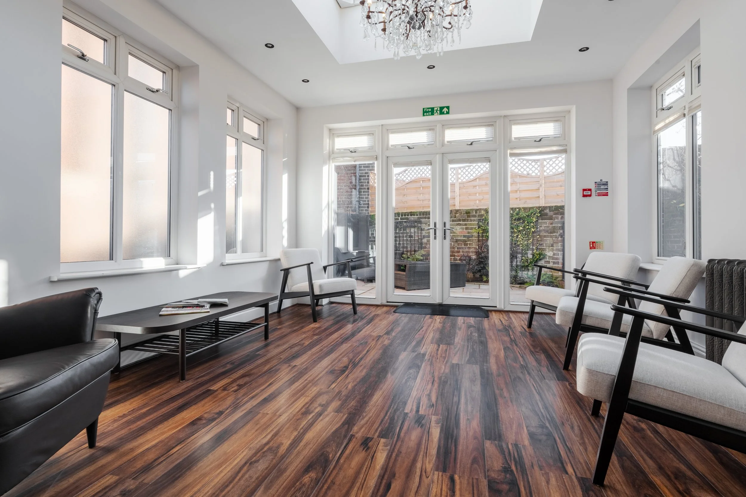 No9 the clinic rooms-13.jpg