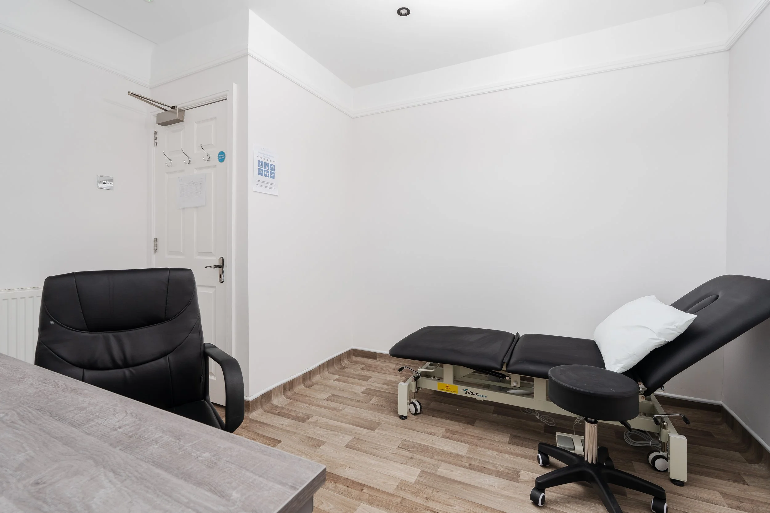 No9 the clinic rooms-26.jpg