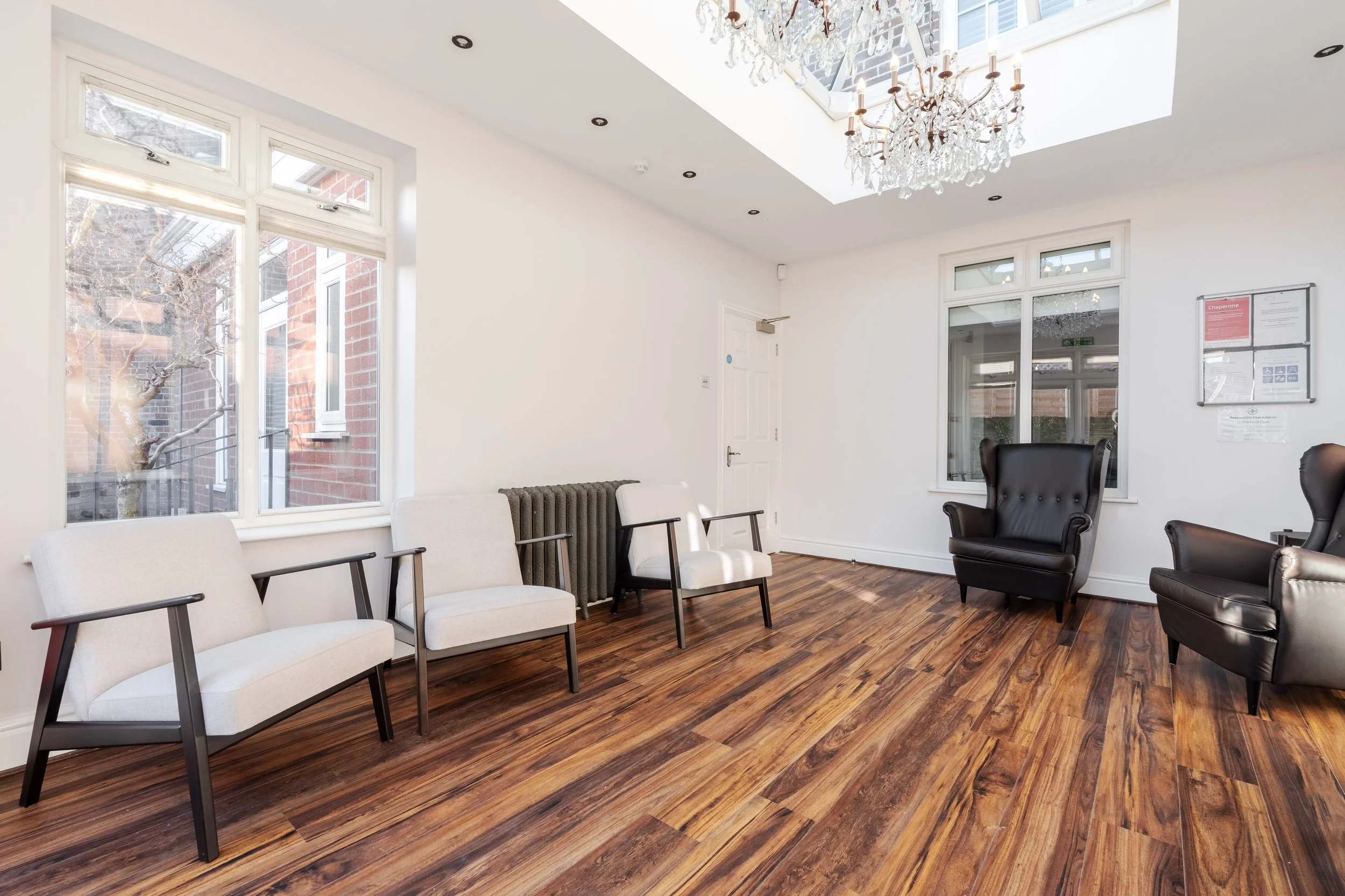 No9 the clinic rooms-10.jpg