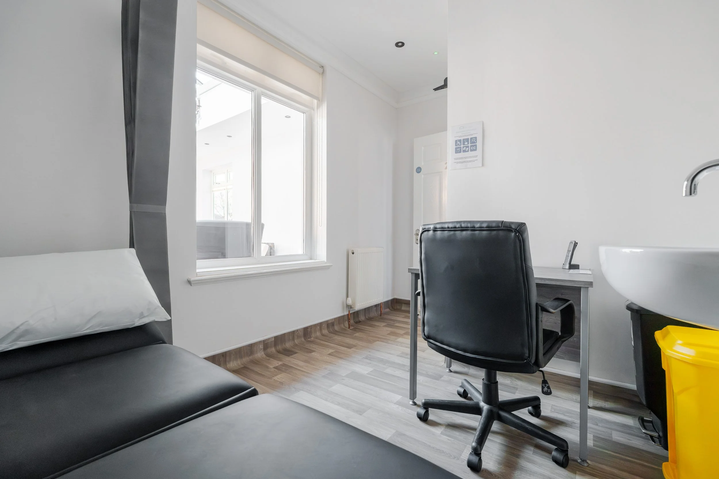 No9 the clinic rooms-6.jpg