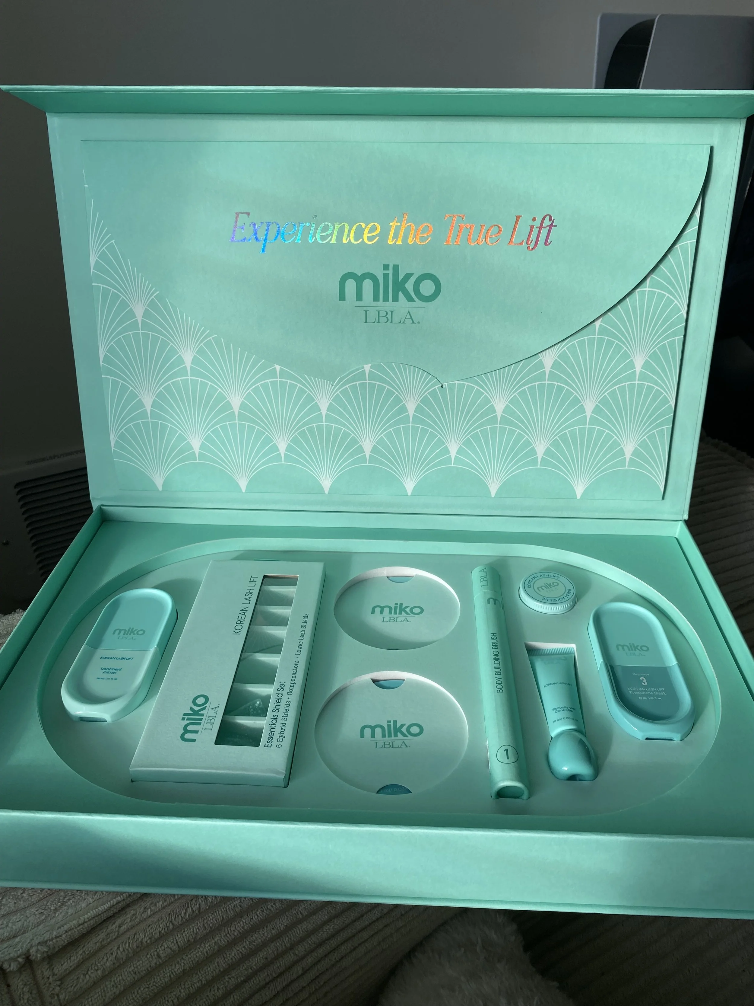 picture of a lash lift kit, used for doing lash lift services on clients