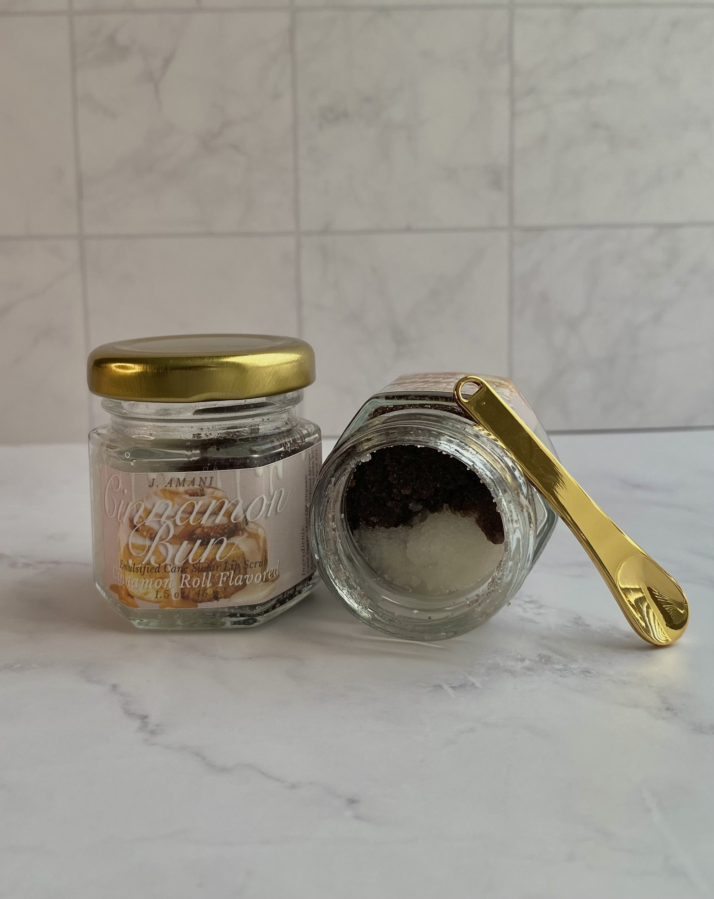 Cinnamon Bun Emulsified Lip Scrub