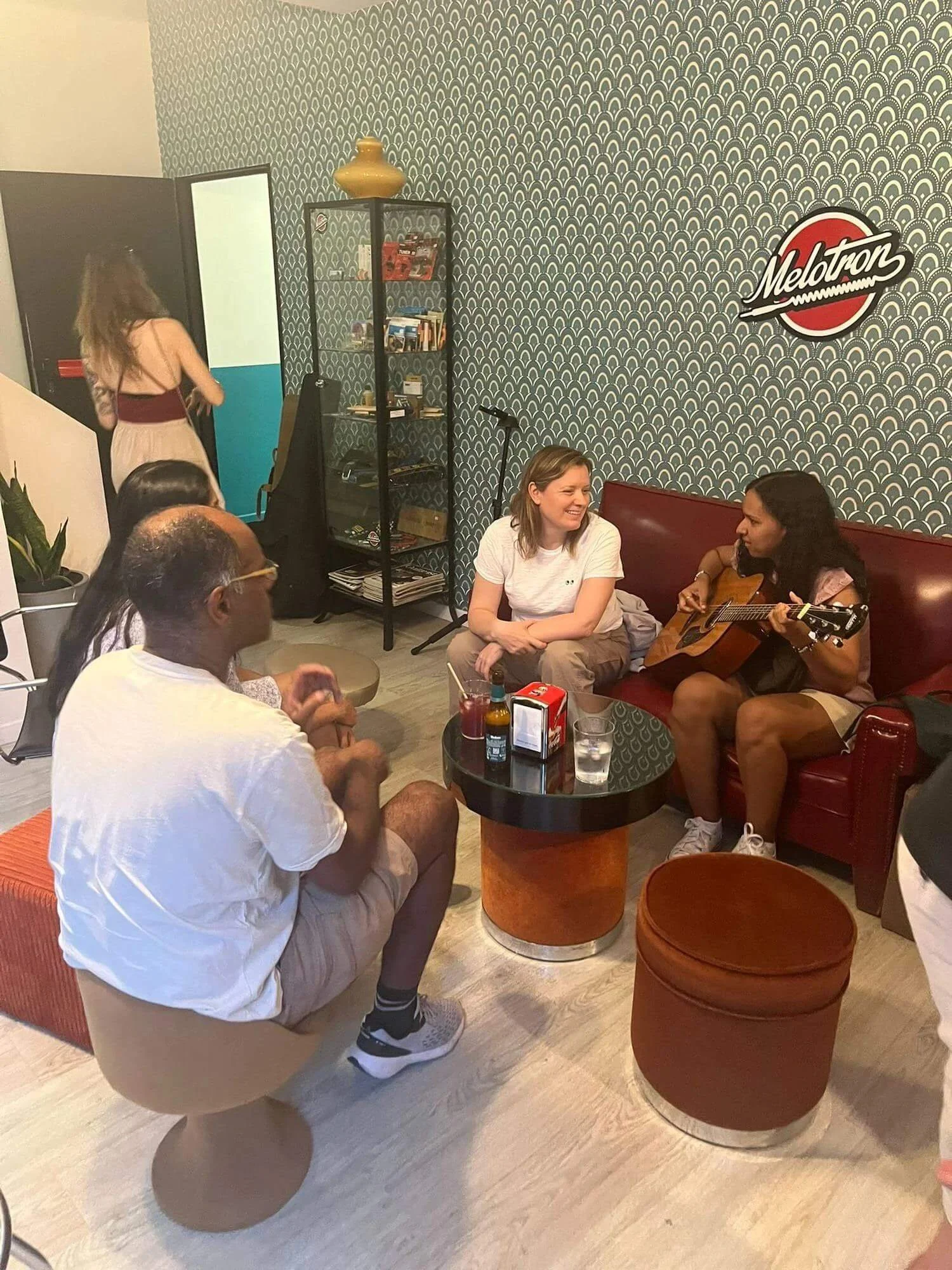 feel good choir - community pop choir in madrid meeting