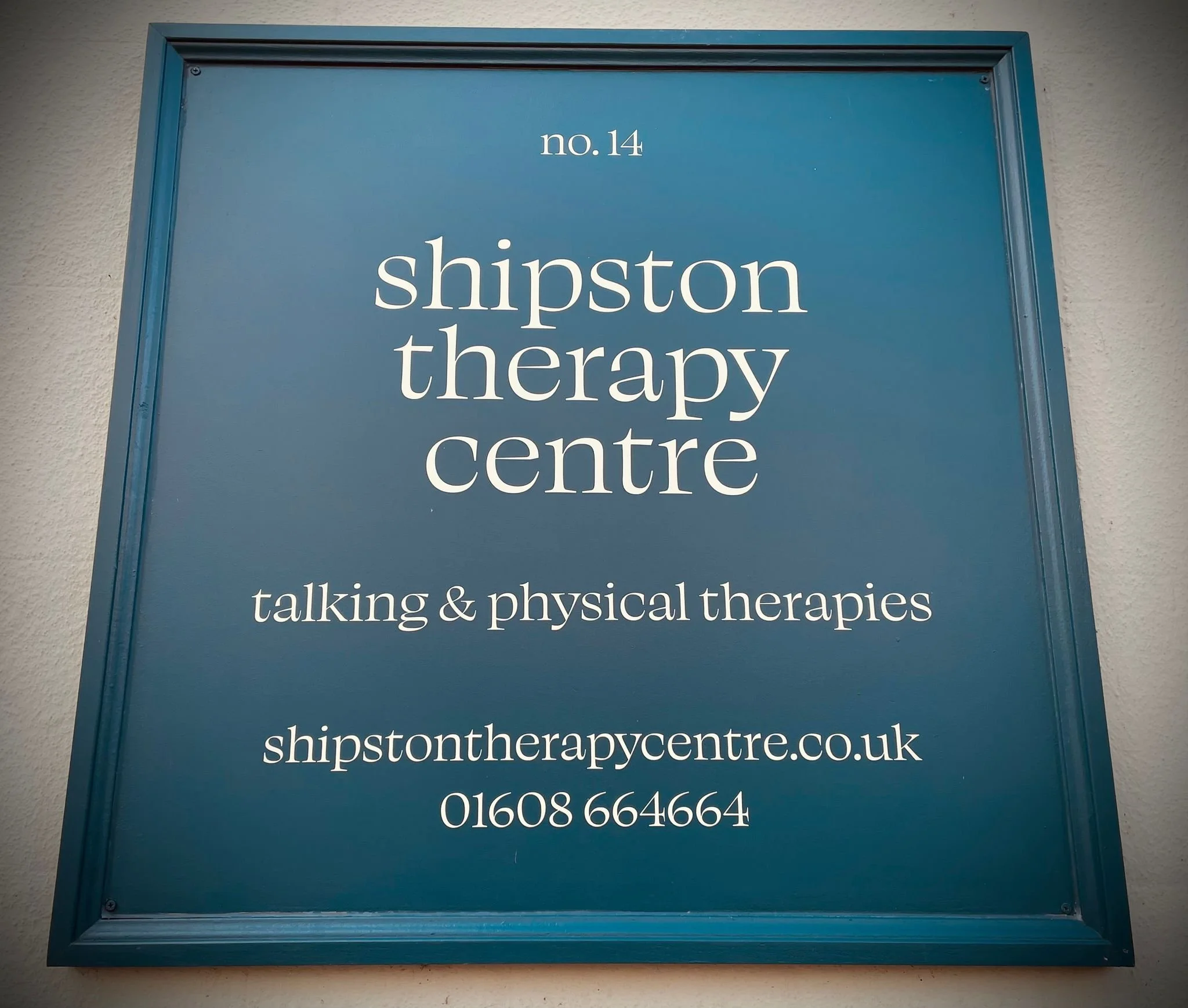 Book professional, expertly delivered natural healthcare, treatment & therapy. Book a free discovery call, phone for more information, or browse treatments, book online. 