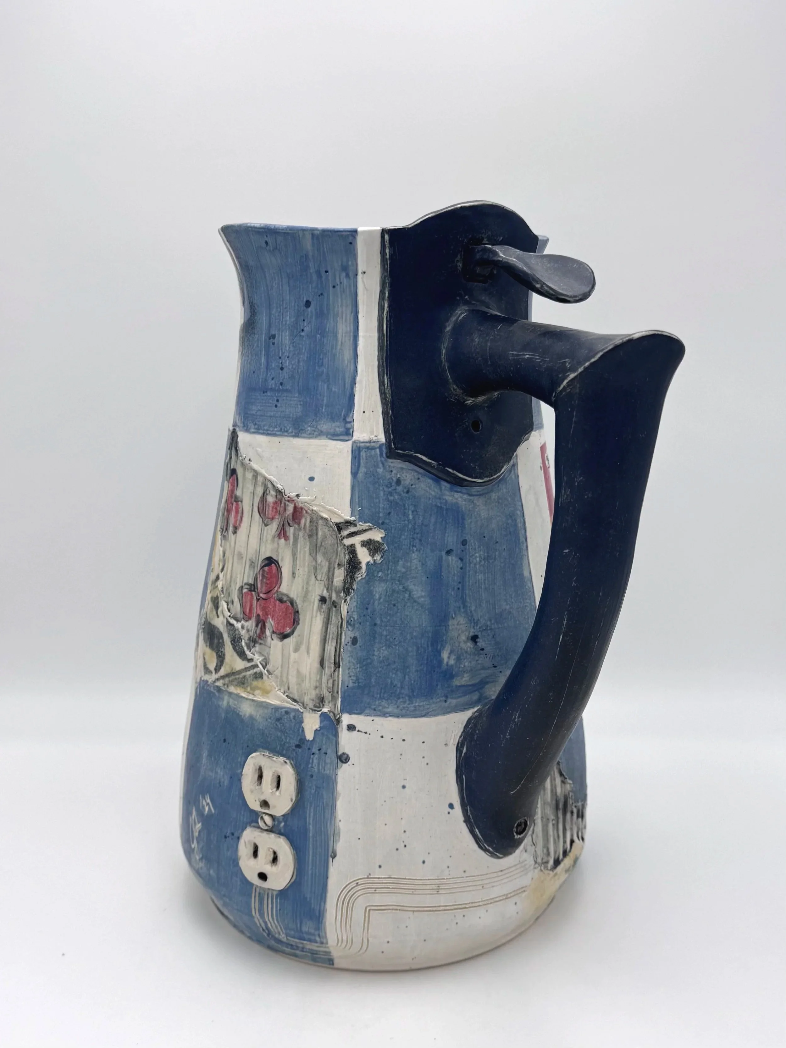  Untitled , 2024, 
Ceramics & glaze, 
9" x 9" x 15"