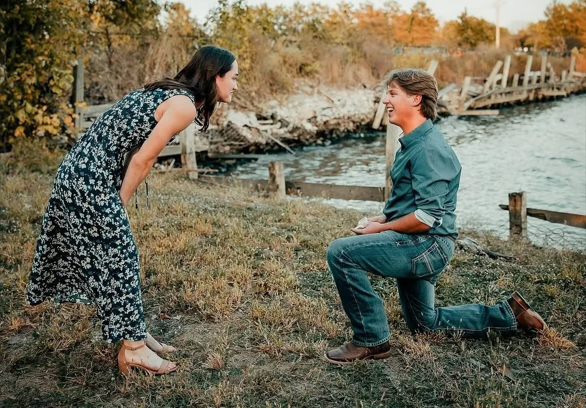 Congrats to @pekahmke and Chris on their engagement 💍 Time to start planning 🗓️