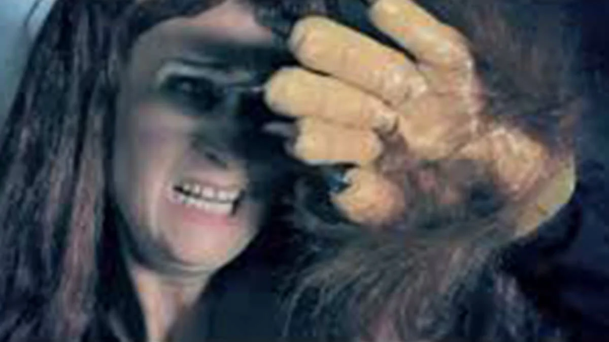 "Lost In A Dream" - Vice Cooler feat. Peaches