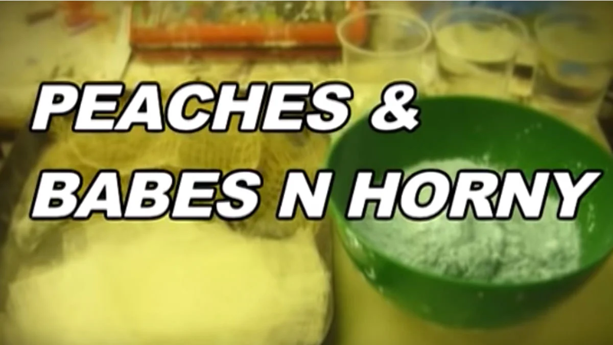 Peaches + Babes N Horny