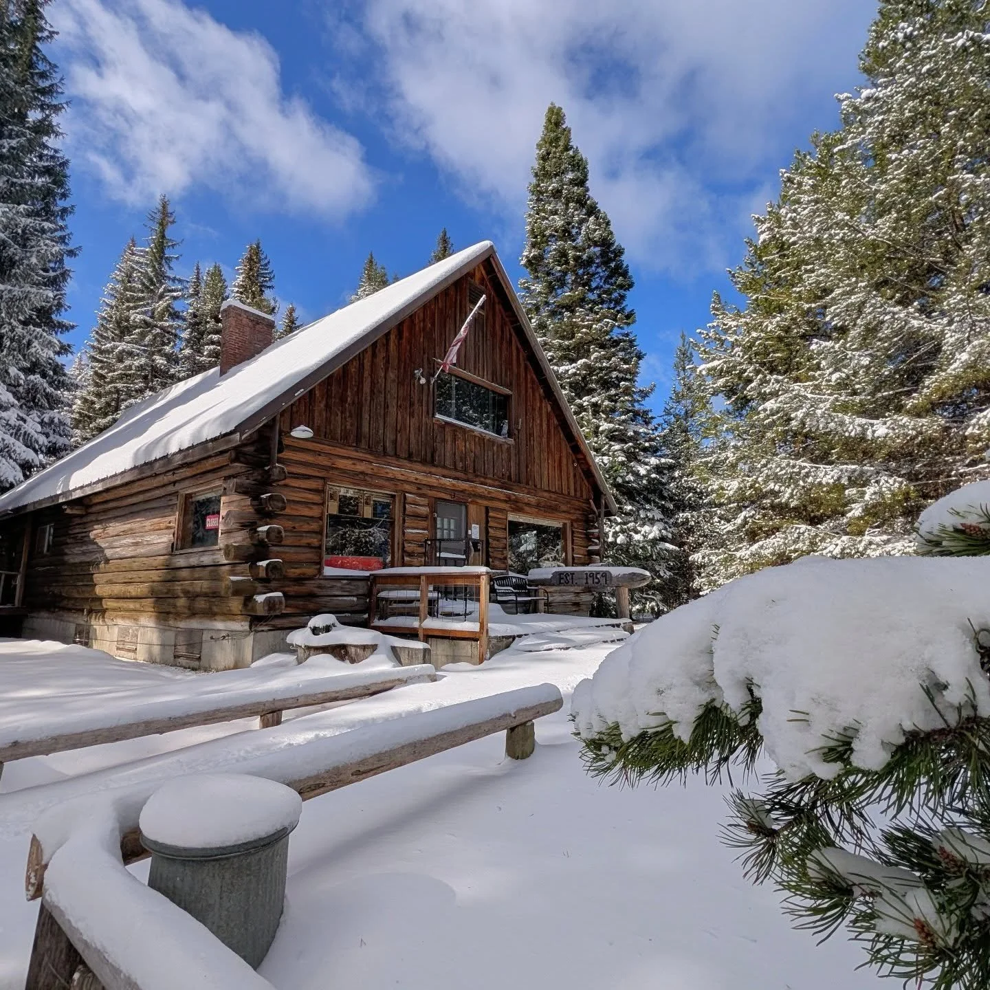 ❄️🌨️ Bonus Round - Winter edition! ❄️🌨️ We couldn't be happier that the snow returned for an encore, we definitely need it out here! 
We're still in the process of getting things situated for the 2026 season and aim to have the RV park open on/arou