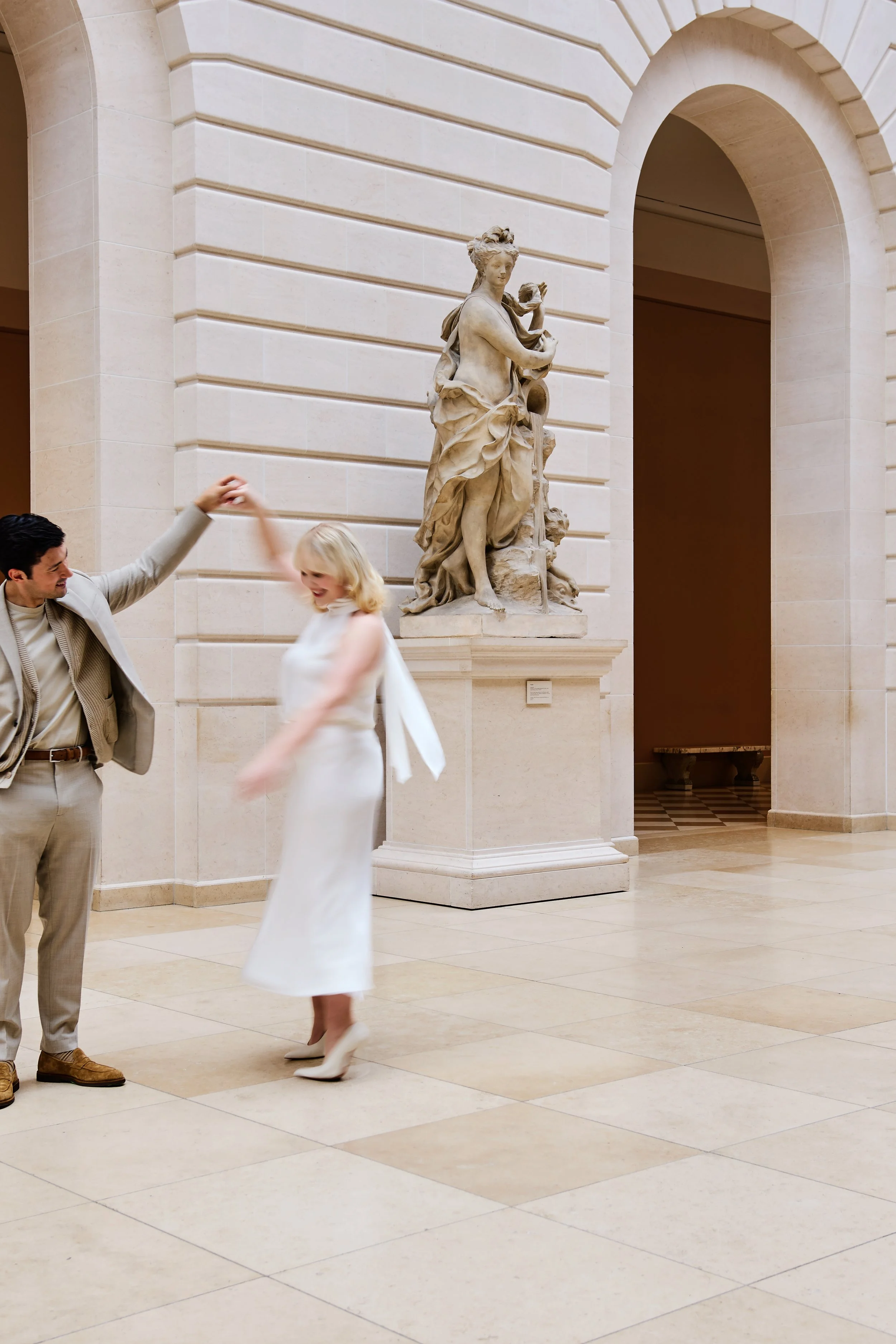 FY24_Q2_Wedding_Met_S06_Petrie_Sculpture_Hall_Gallery_548_Hero_1517.jpg