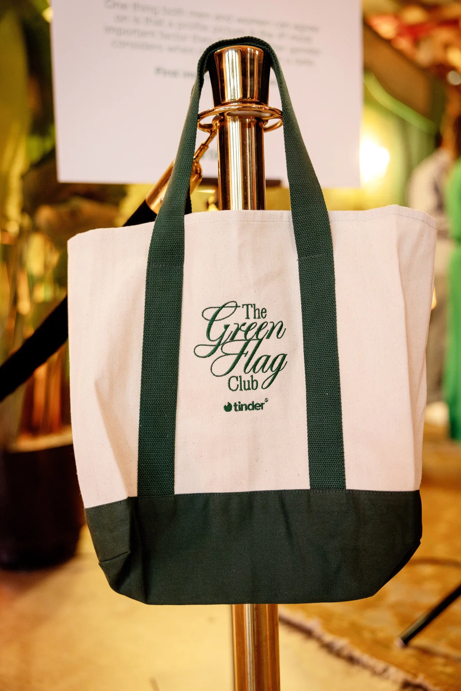Tinder_Green_Flag_NYC_0113.webp