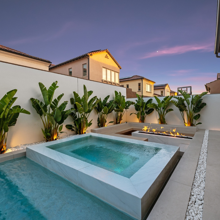 Robotic cleaner for medium size pools