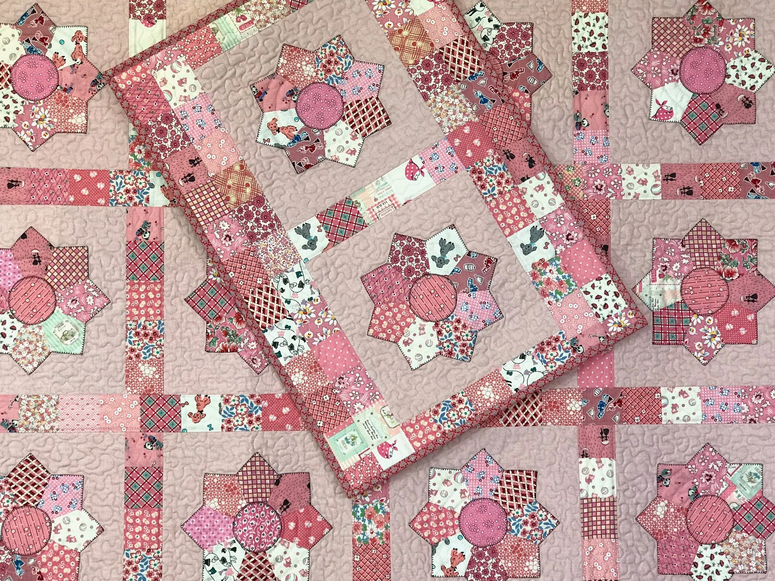 Twin quilt and sham set for a girl's bedroom