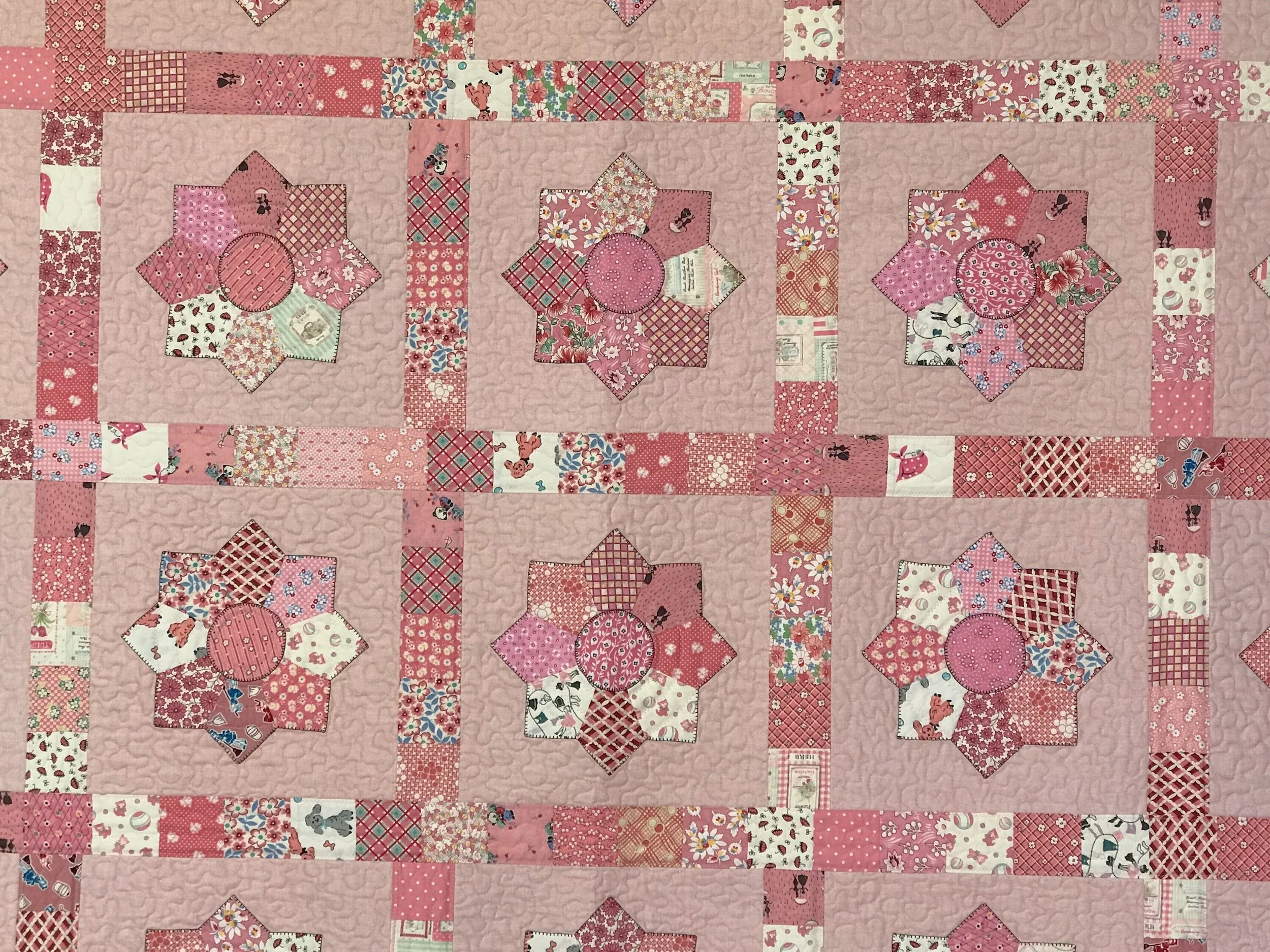 twin girl's quilt for modern farmhouse decor