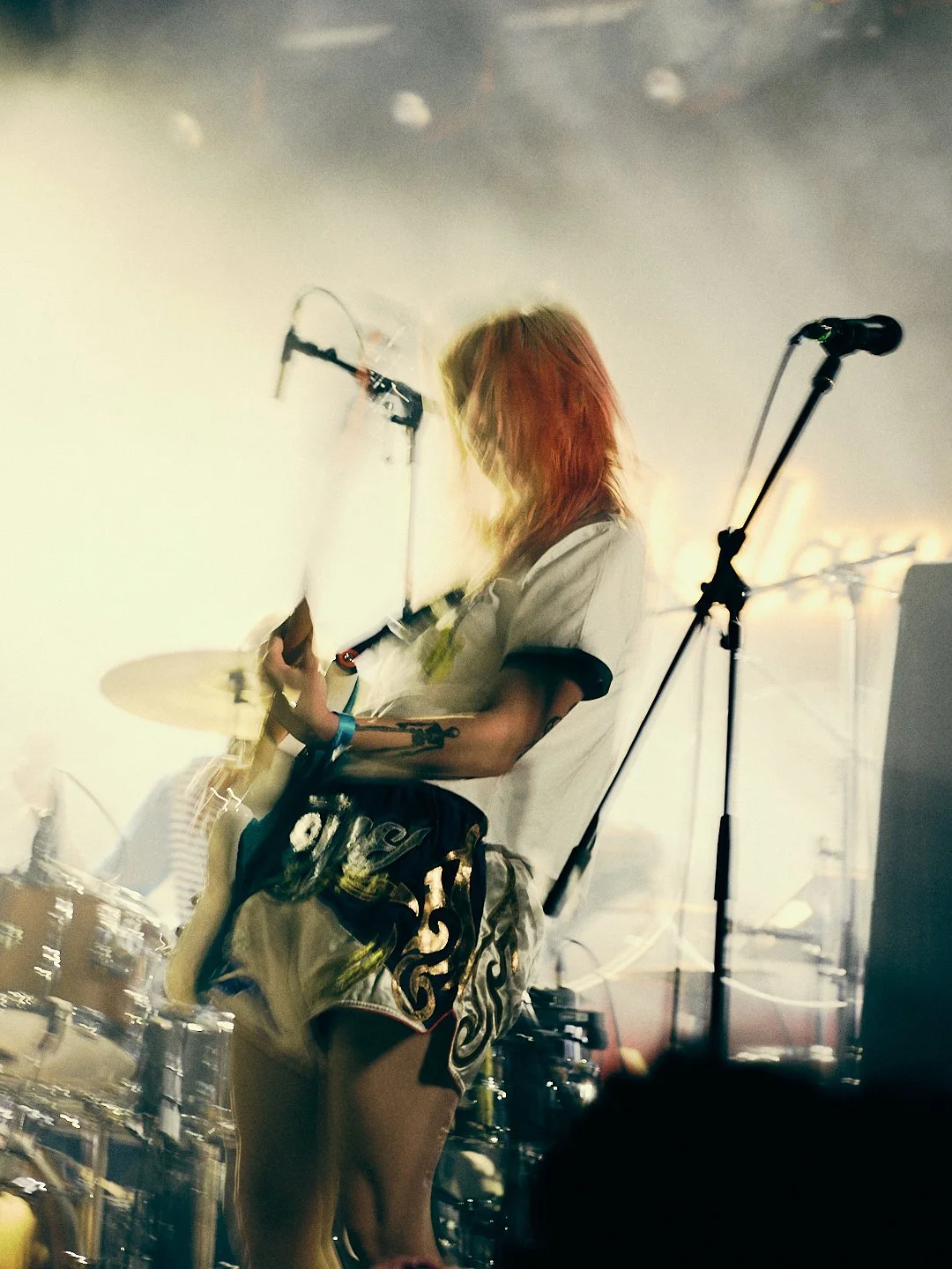 HOT WAX by @davidddnf IG 25 3822025-10-04 19.48.39.jpg