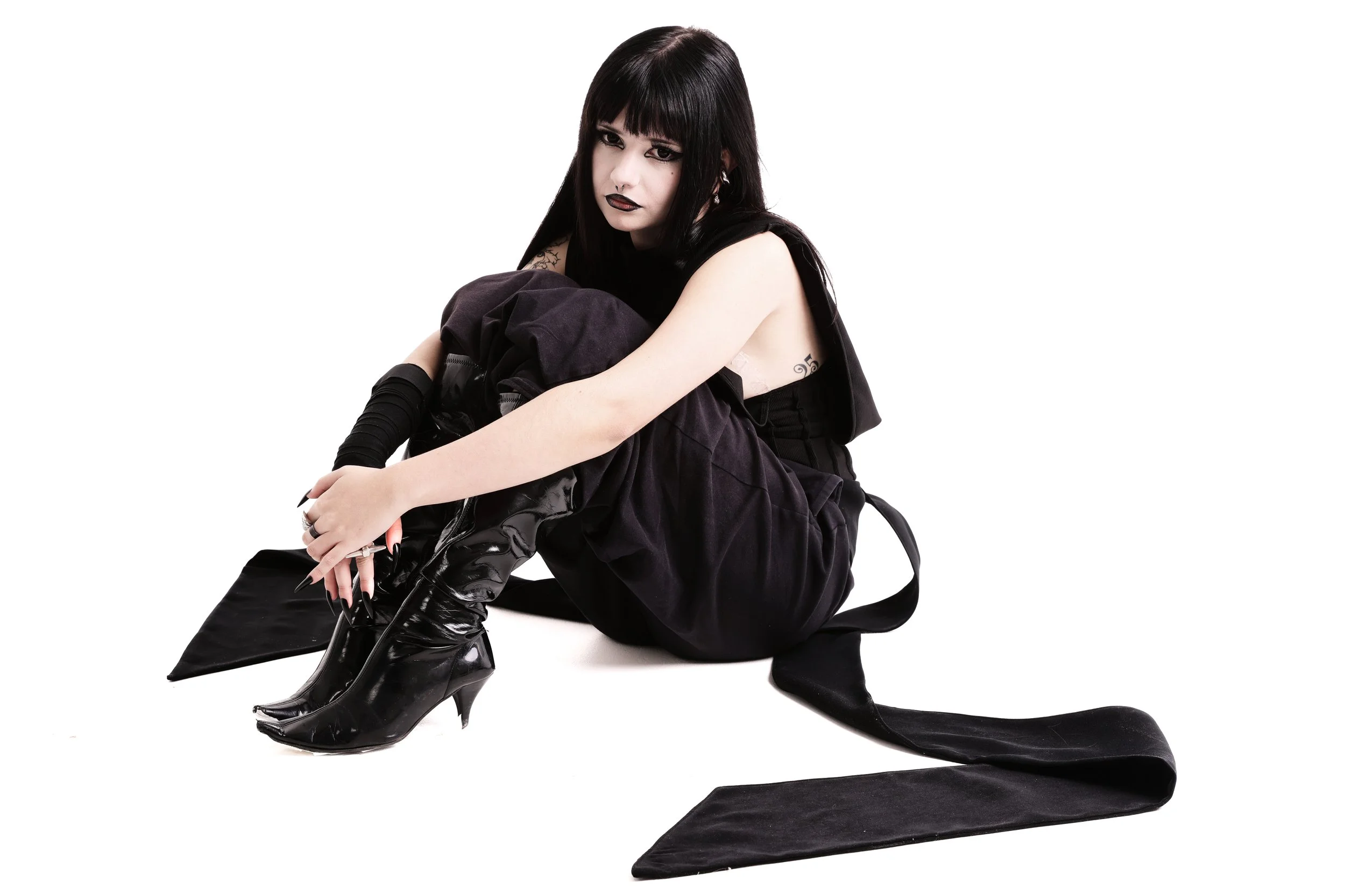 @davidddnf @llamamecostanza HD COVER SHOOT059.jpg