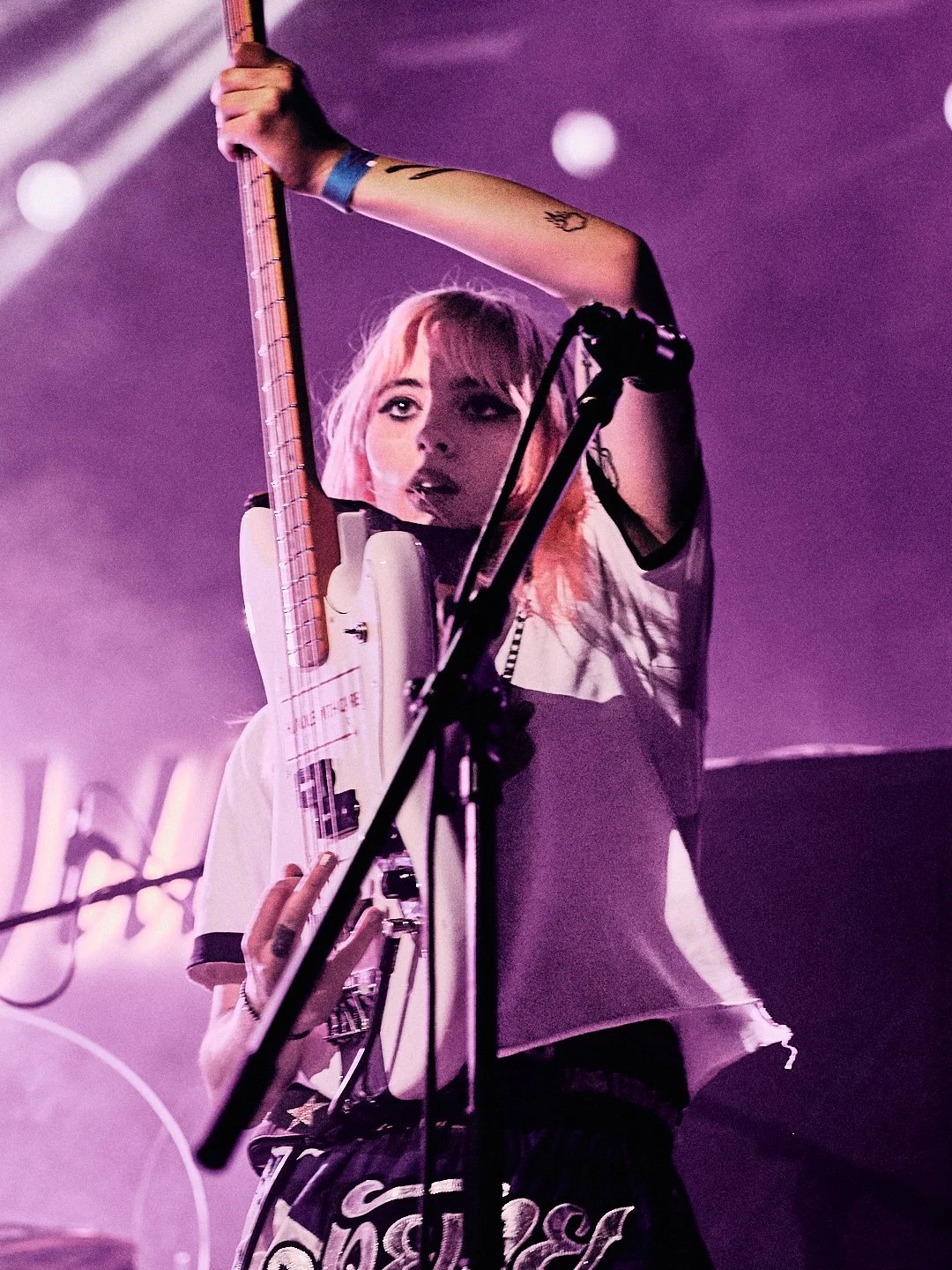 HOT WAX by @davidddnf IG 25 4992025-10-04 20.01.32.jpg