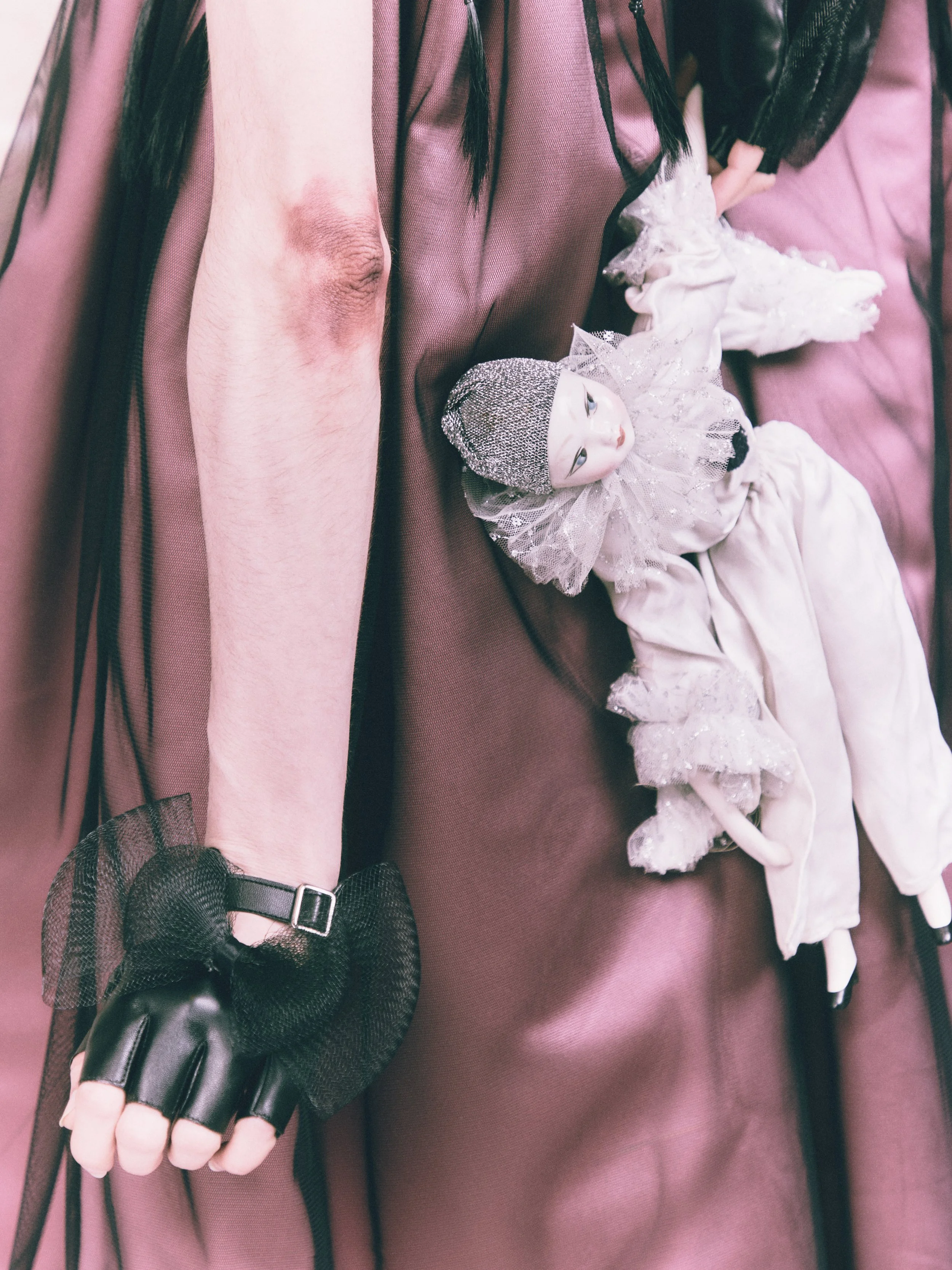 LOST DOLL EDITORIAL 10.jpg