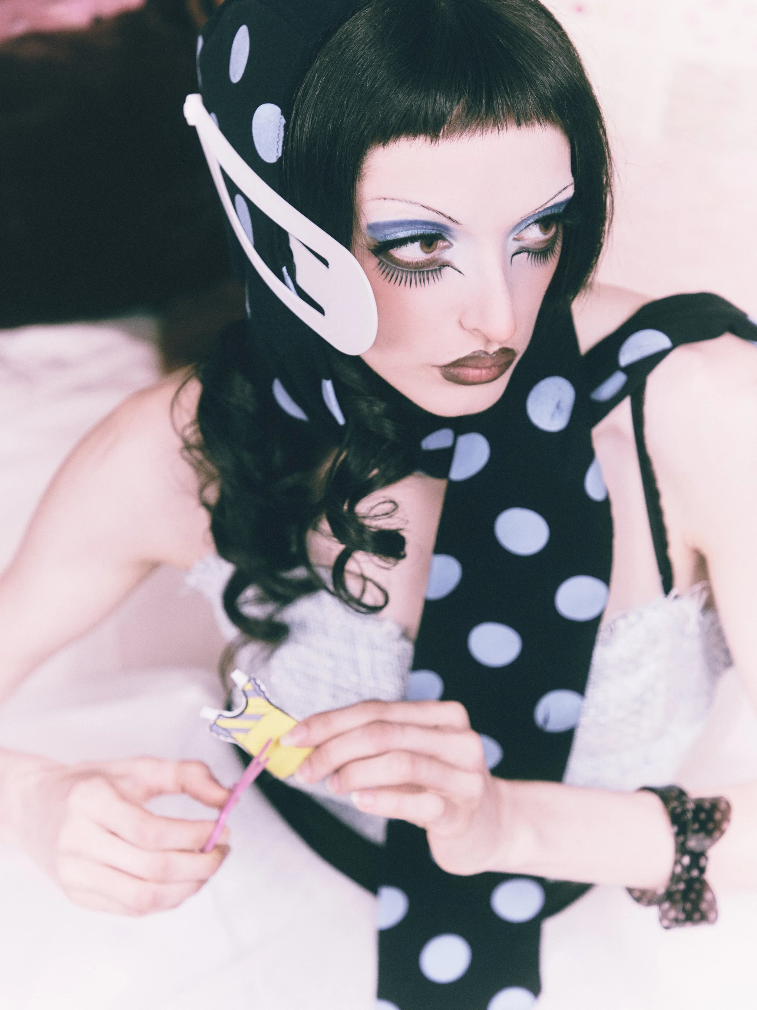 LOST DOLL EDITORIAL 01.jpg