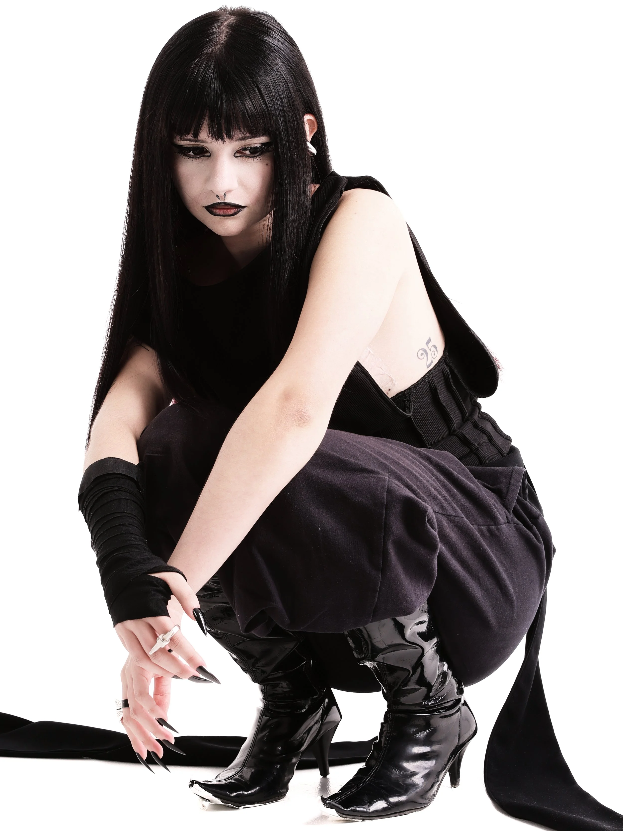 @davidddnf @llamamecostanza HD COVER SHOOT051.jpg