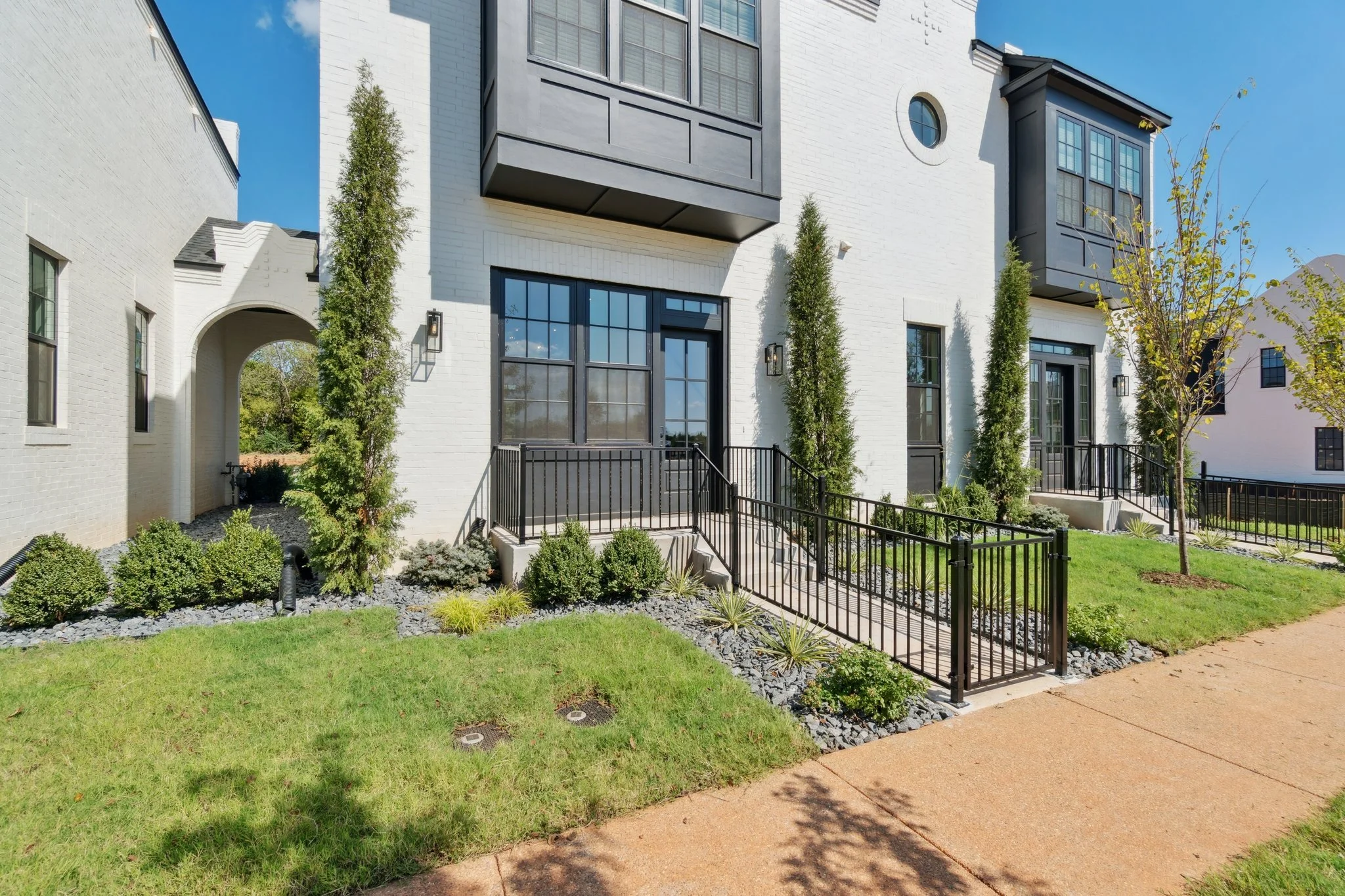 3-web-or-mls-18829 Selah Wy_002.jpg