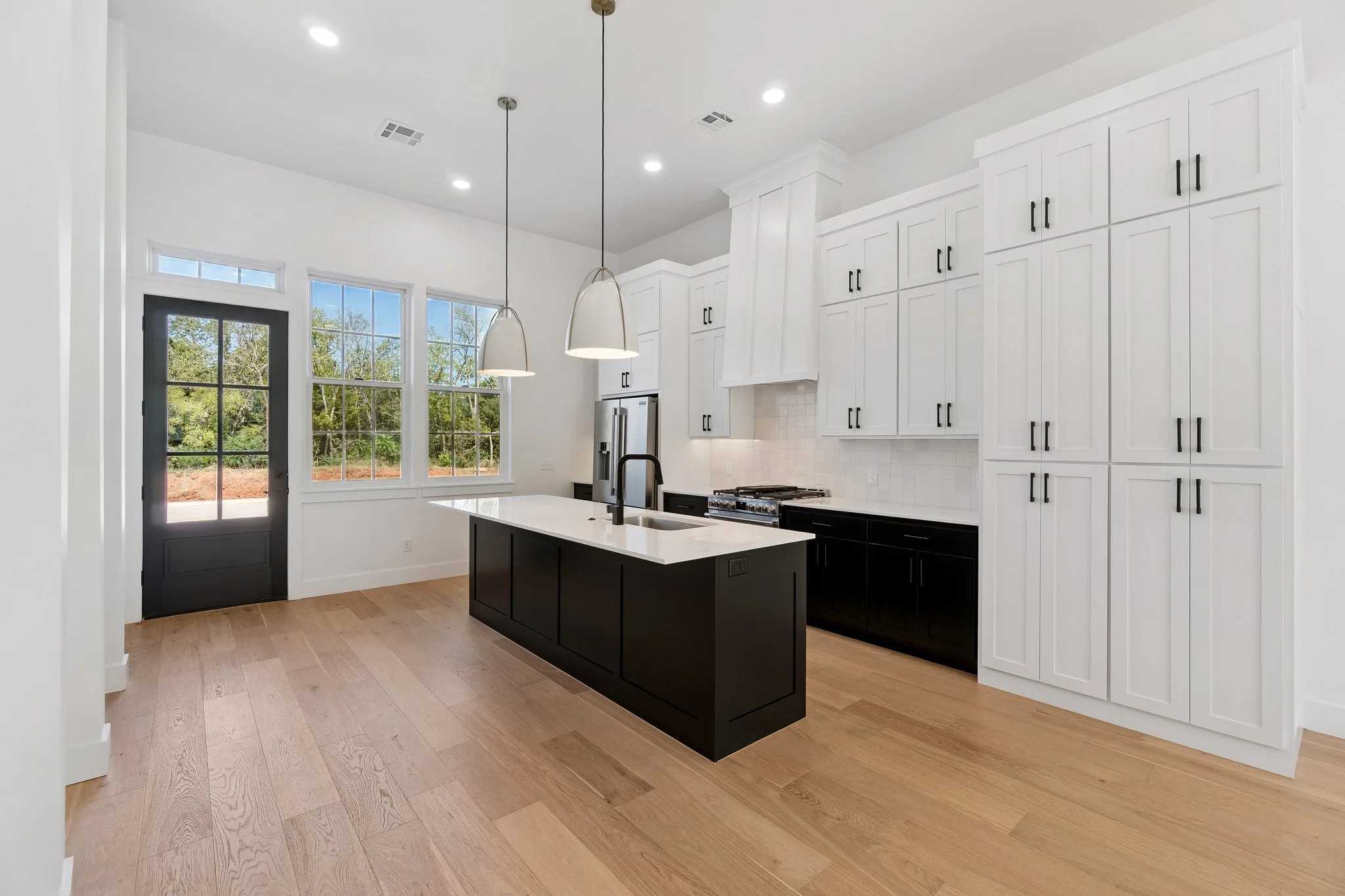 14-web-or-mls-18821 Selah Wy_014.jpg