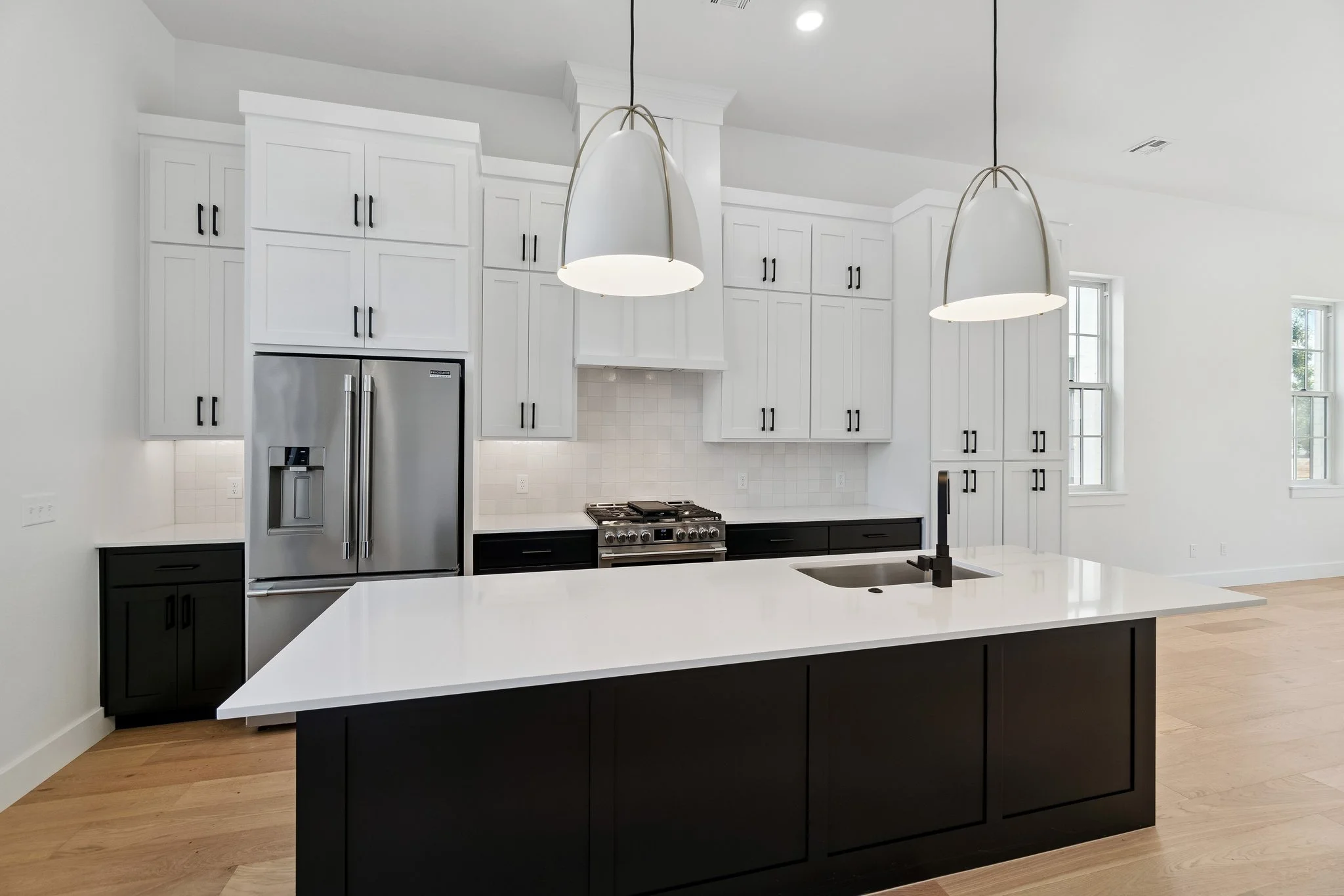 8-web-or-mls-18821 Selah Wy_008.jpg