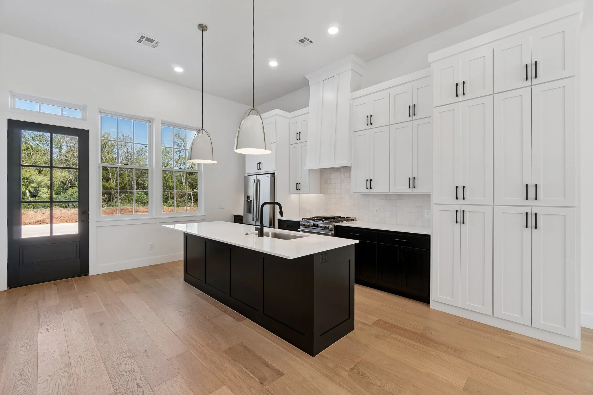 15-web-or-mls-18821 Selah Wy_015.jpg
