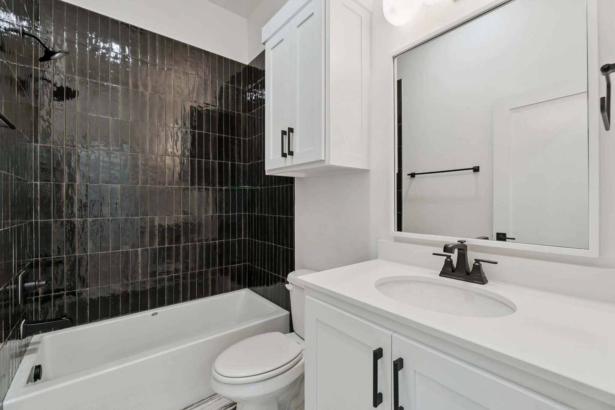 32-web-or-mls-18821 Selah Wy_032.jpg