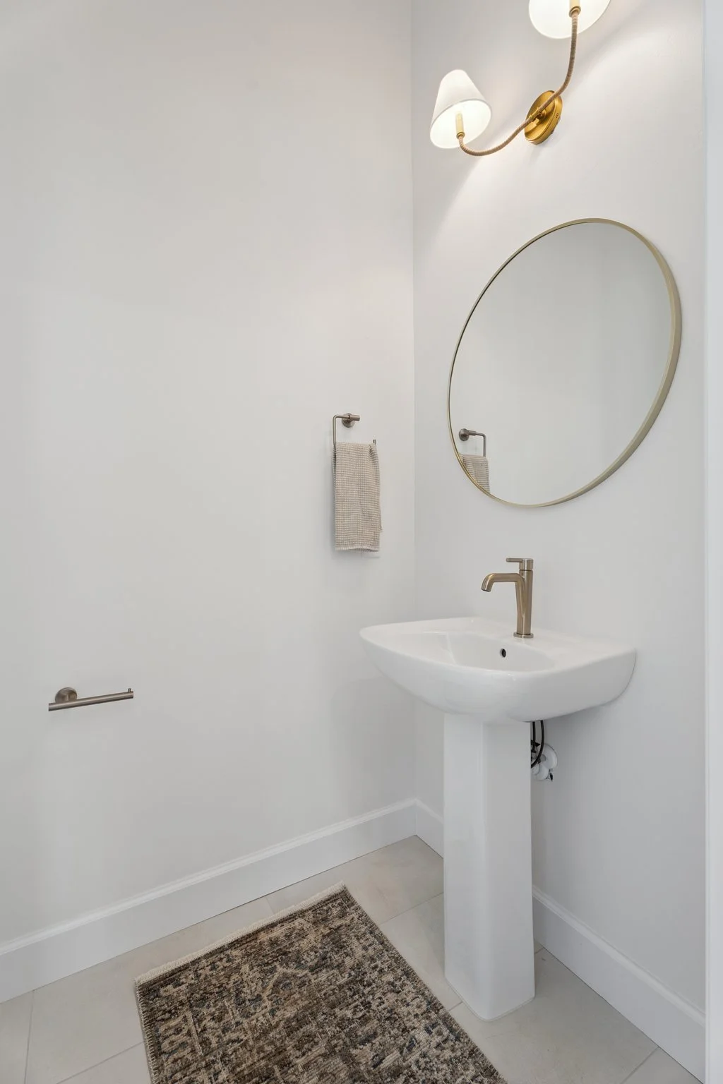 46-web-or-mls-18817 Selah Wy_042.jpg