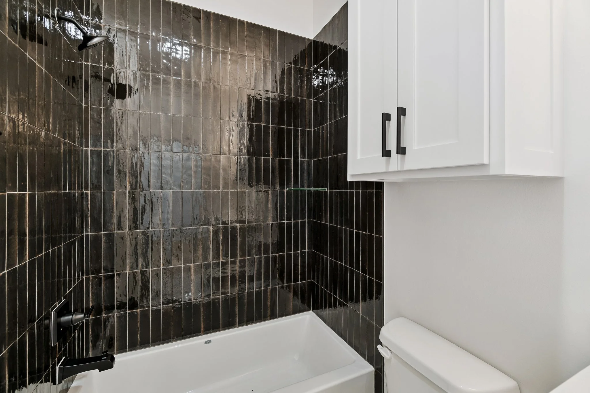33-web-or-mls-18821 Selah Wy_033.jpg