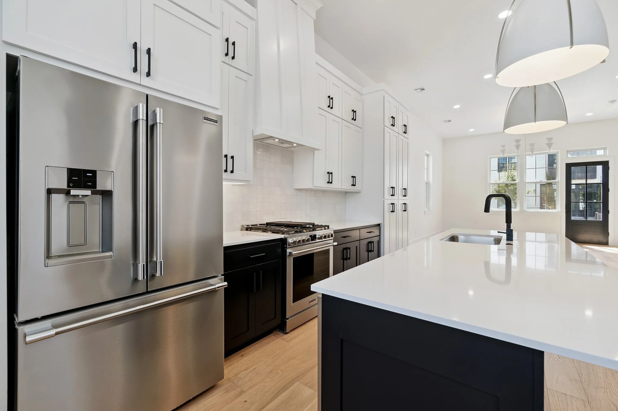 11-web-or-mls-18821 Selah Wy_011.jpg