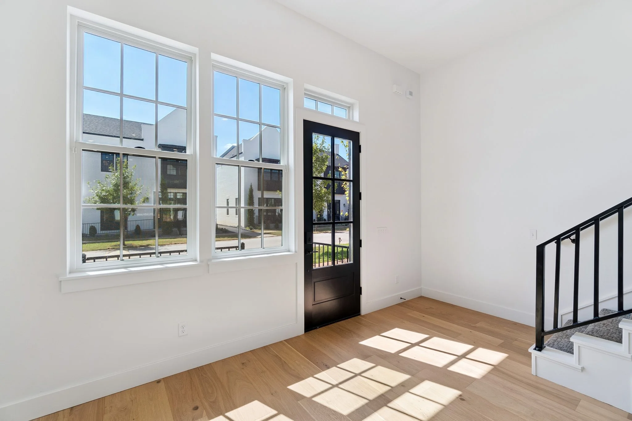 6-web-or-mls-18821 Selah Wy_006.jpg